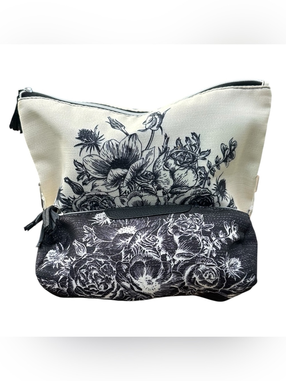 Cracker Barrel 2 Piece Travel Bag Set